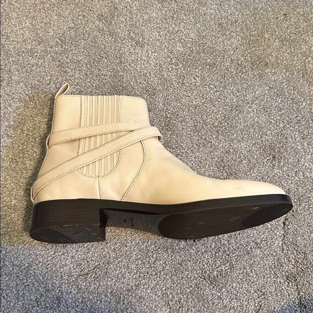 EUC Tory Burch T-Hardware Chelsea Boots in Dulce de Leche size US 10.5 - Picture 9 of 16